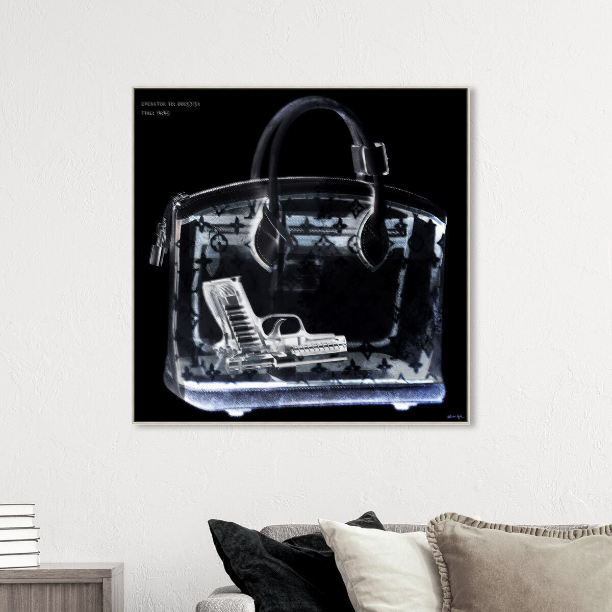 40x40/Framed Canvas/CFL