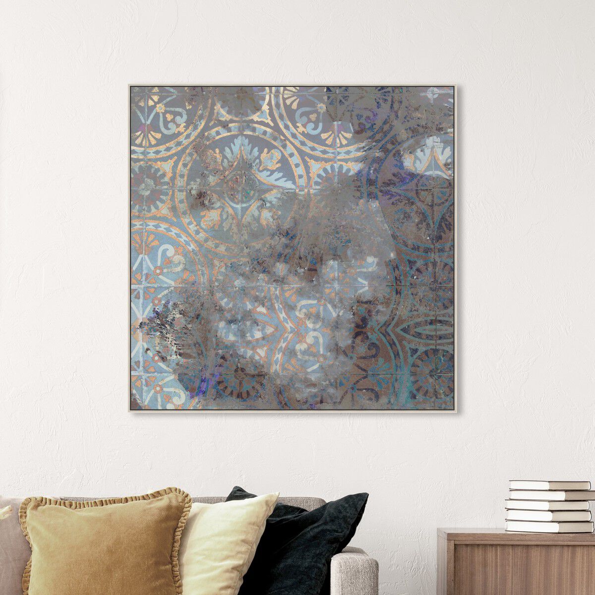 40x40/Framed Canvas/CFL