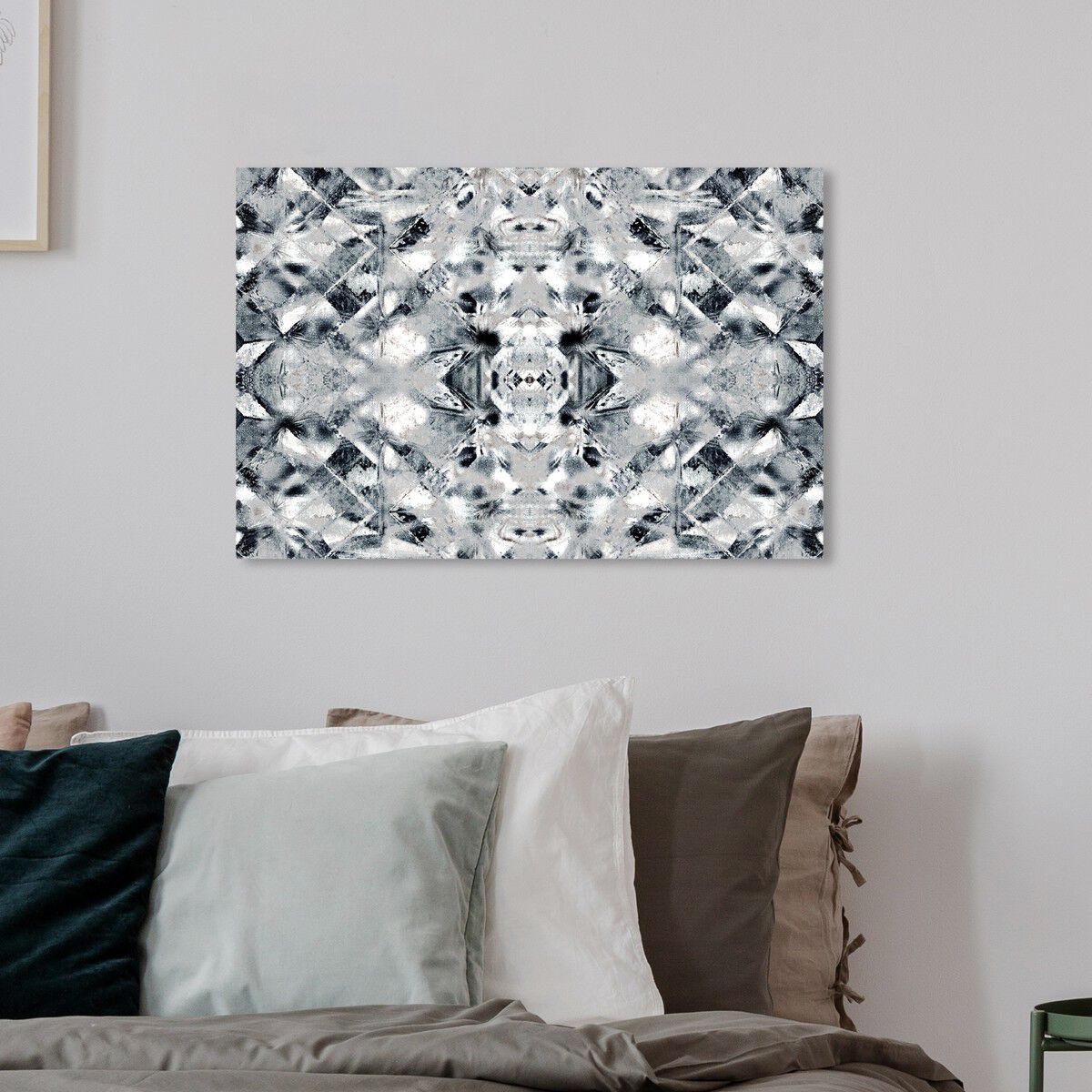Crystal Deco
