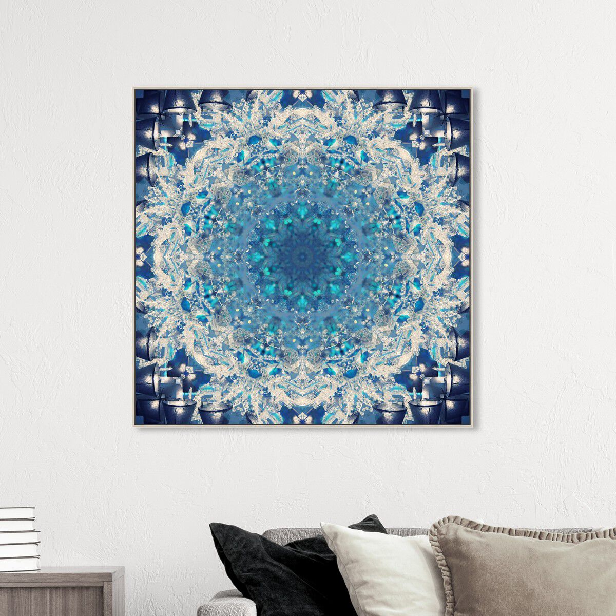 40x40/Framed Canvas/CFL