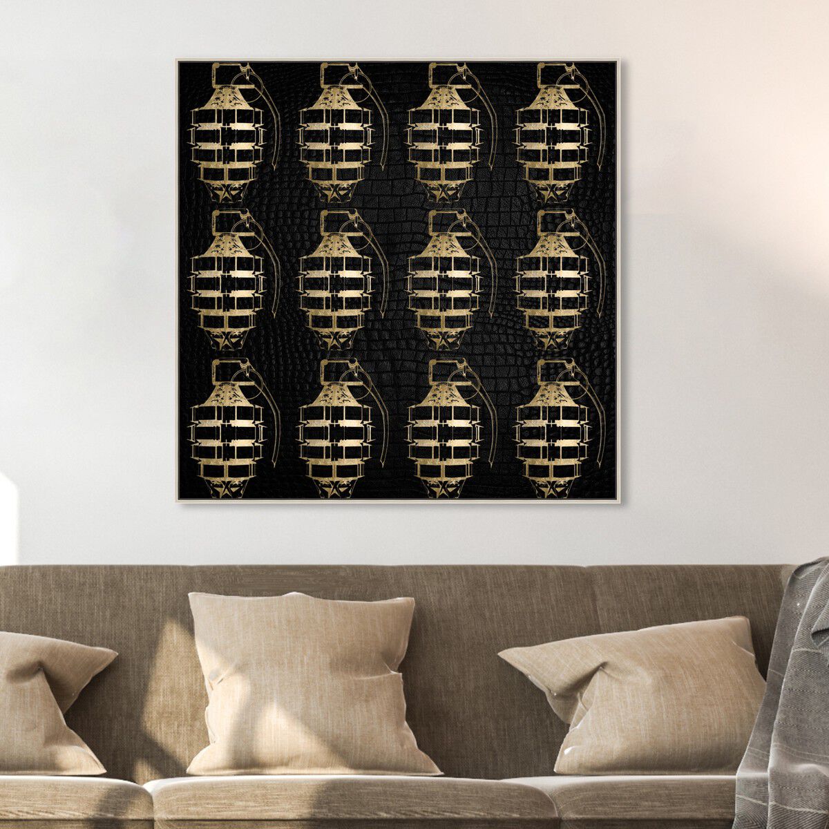 40x40/Framed Canvas/CFL