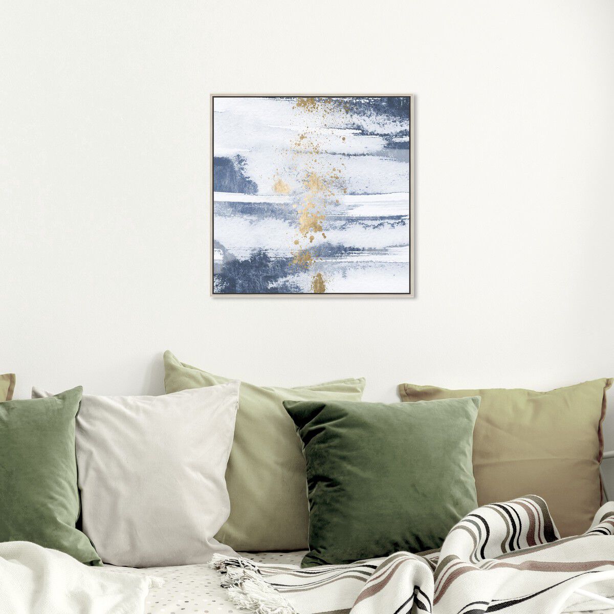 40x40/Framed Canvas/CFL