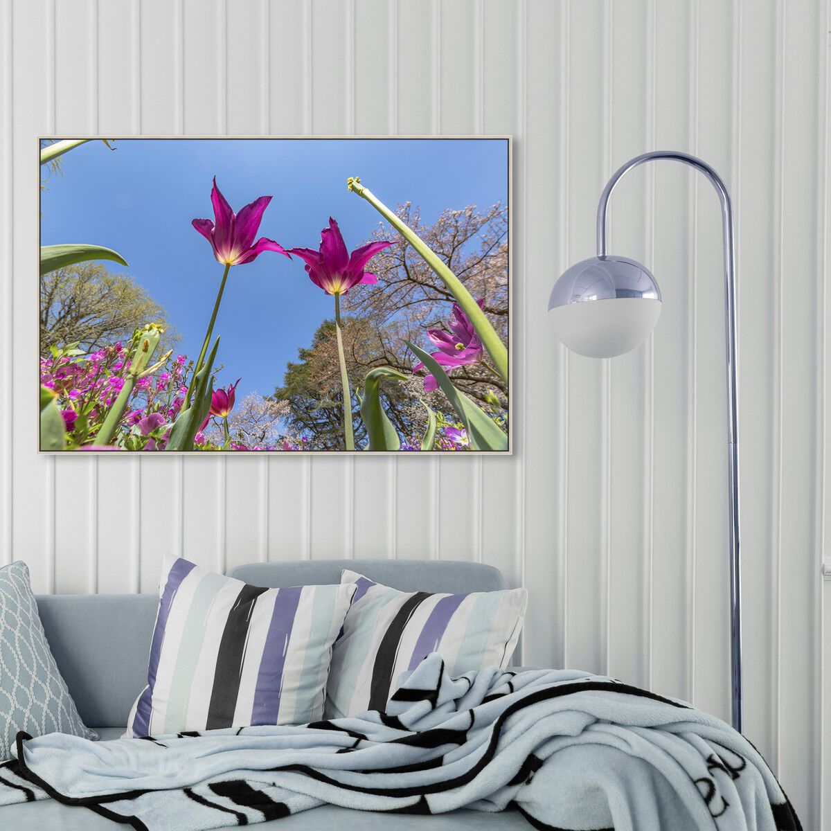 54x36/Framed Canvas/CFL